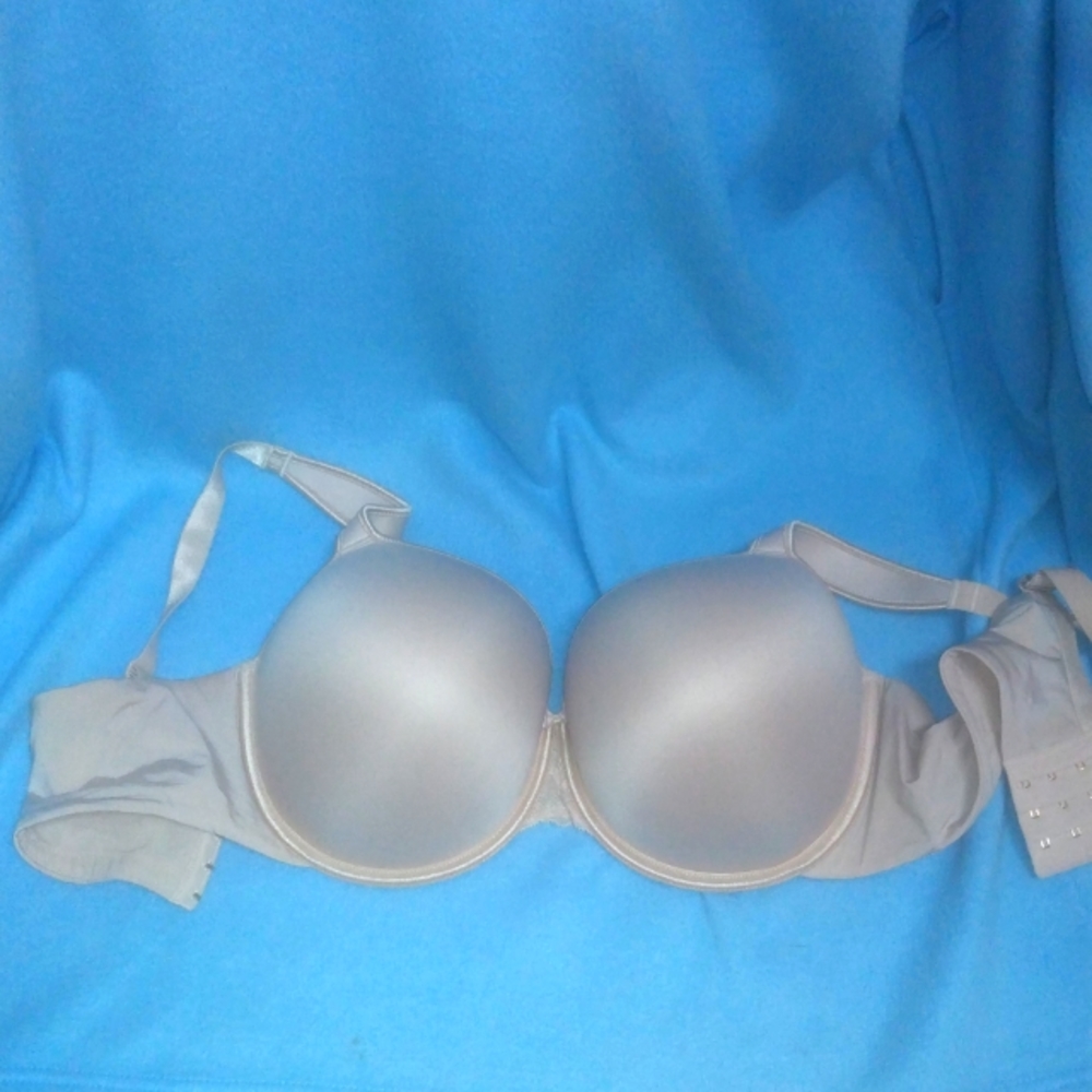 Torrid Bra 42DD Nude